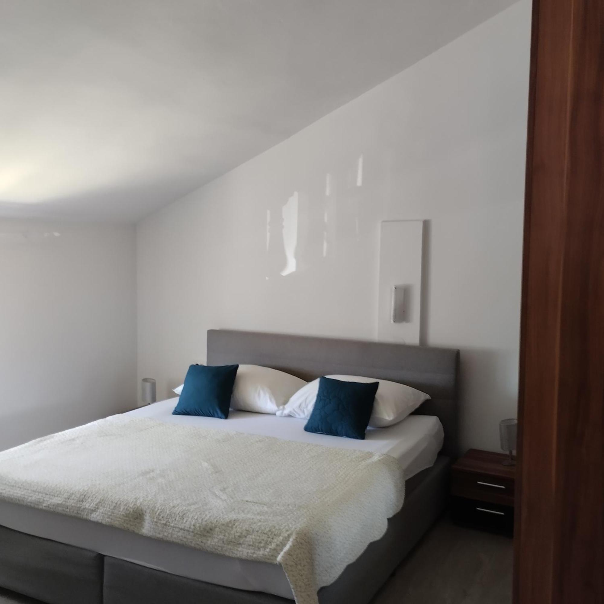 Apartmani Gero Lopar Exterior foto