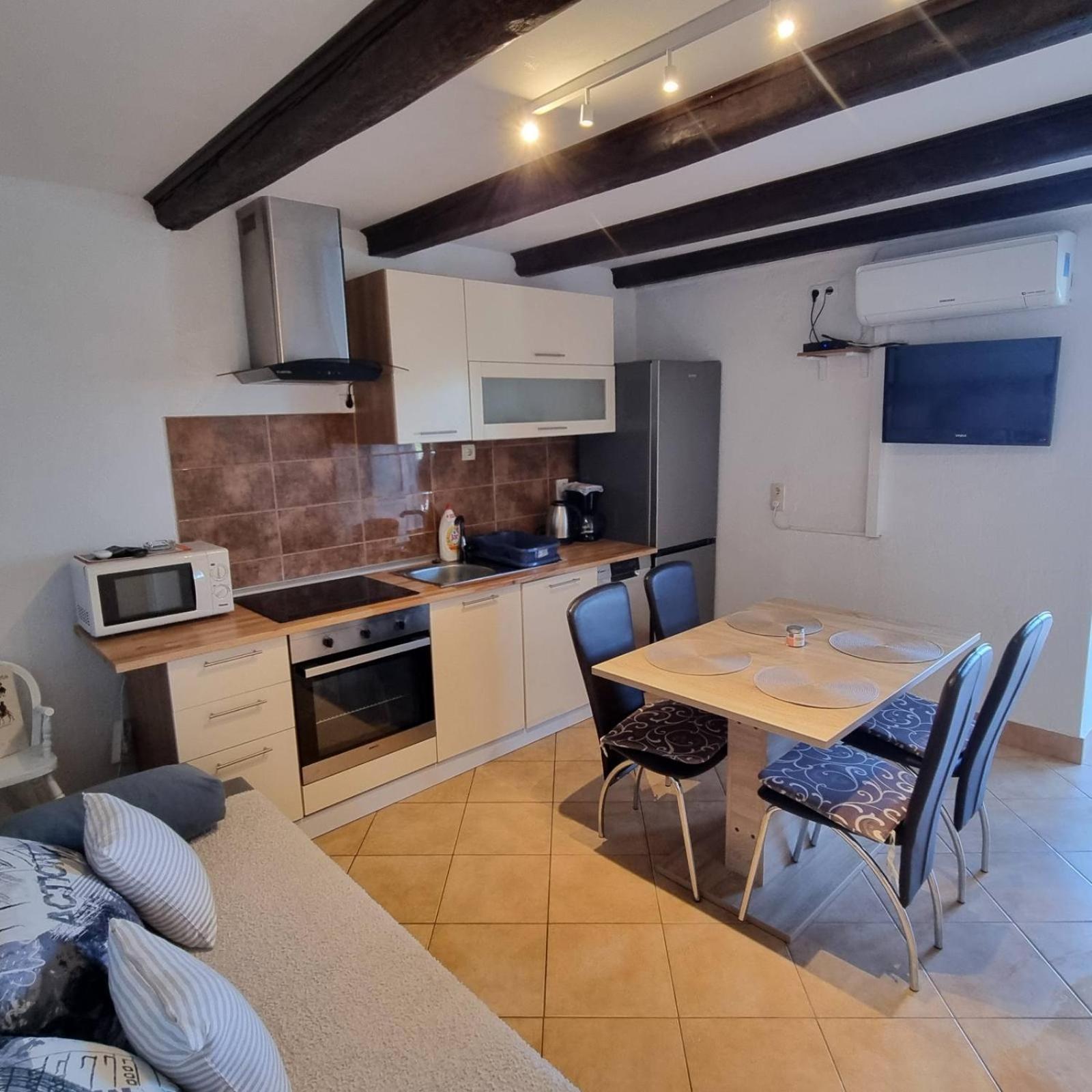 Apartmani Gero Lopar Exterior foto